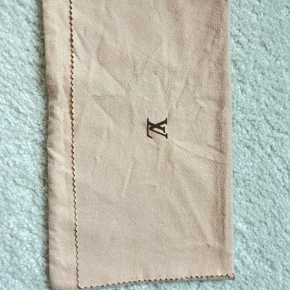 Louis Vuitton Dust Bag - Picture 6 of 8